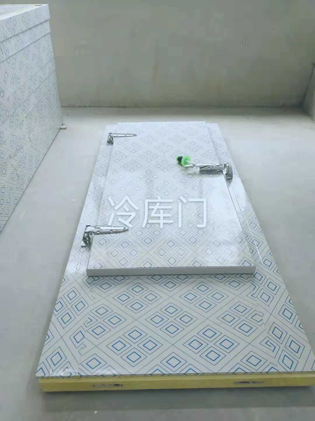 冷库门2